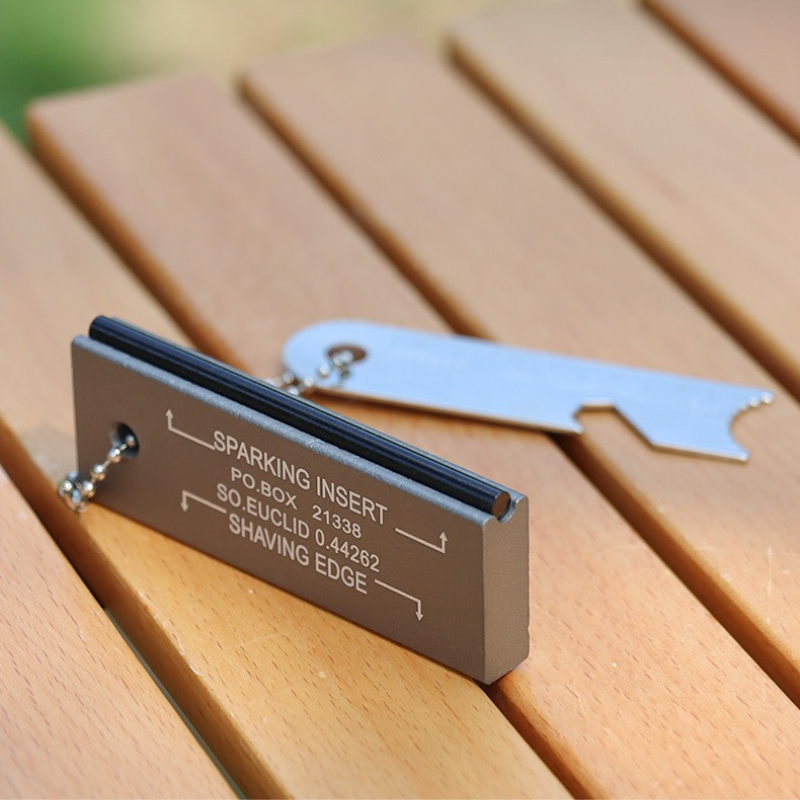 Ferro Rod Striker - New Outdoor Survival Fire Starter Multifunctional